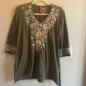 Johnny Was soft knit shirt. Beautiful detail. Great color for fall.